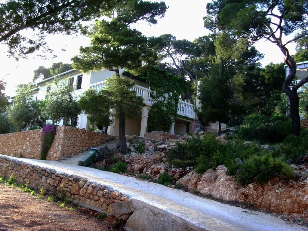 Apartmani Anja Sveta Nedelja  Εξωτερικό φωτογραφία