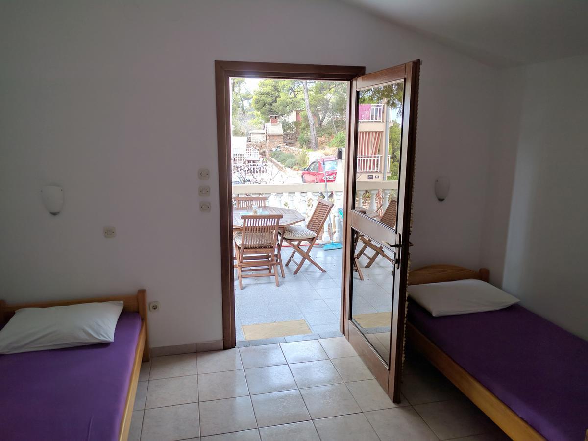 Apartmani Anja Sveta Nedelja  Εξωτερικό φωτογραφία