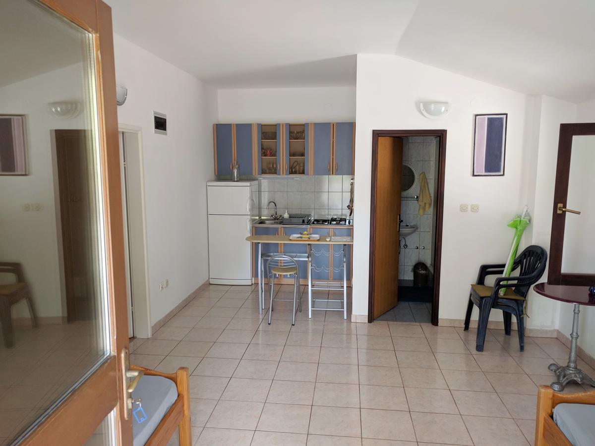 Apartmani Anja Sveta Nedelja  Εξωτερικό φωτογραφία