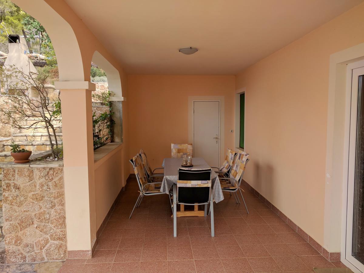 Apartmani Anja Sveta Nedelja  Εξωτερικό φωτογραφία