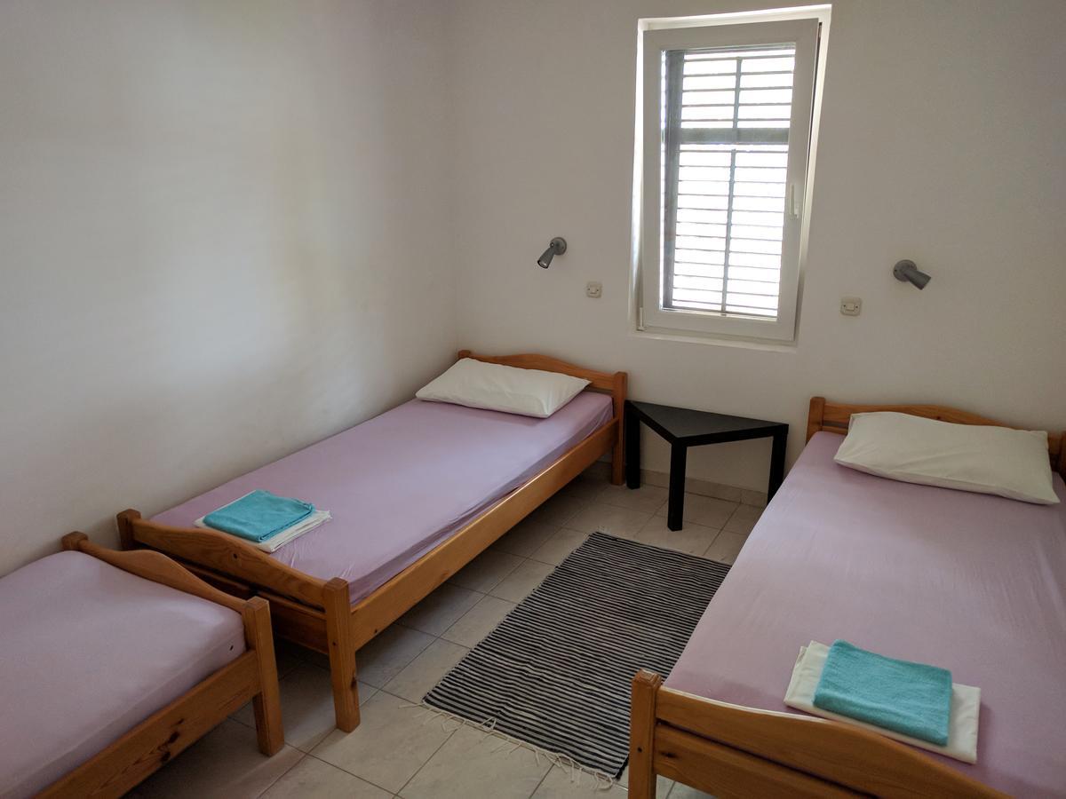 Apartmani Anja Sveta Nedelja  Εξωτερικό φωτογραφία
