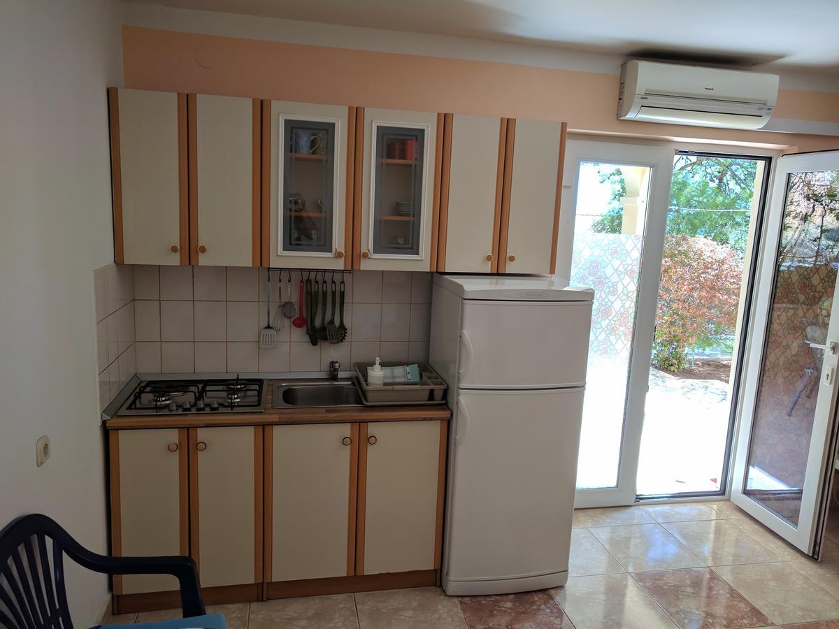 Apartmani Anja Sveta Nedelja  Εξωτερικό φωτογραφία