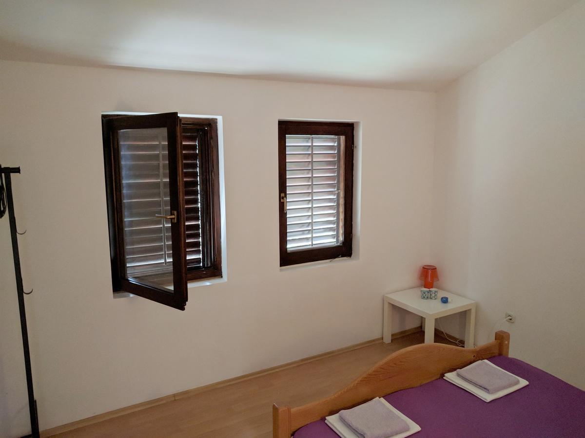Apartmani Anja Sveta Nedelja  Εξωτερικό φωτογραφία